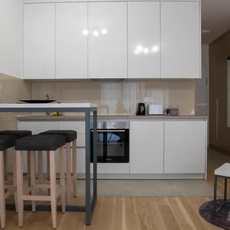 Vajat Residence,