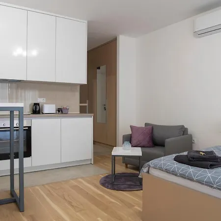 Vajat Residence, Apartment *