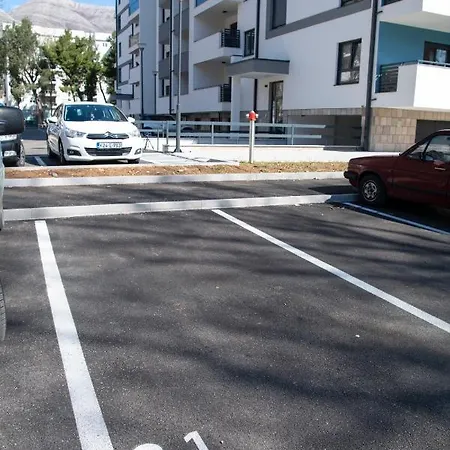 Vajat Residence, Apartman